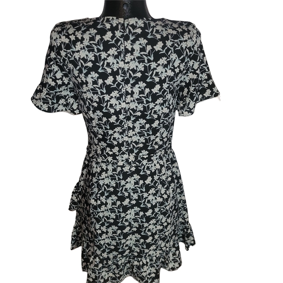 Banana Republic Floral Black and White Dress 6 - Picture 6 of 7